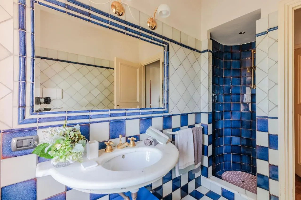 Villa Rapondi, A Stone Farmhouse With Incredible View Lucca