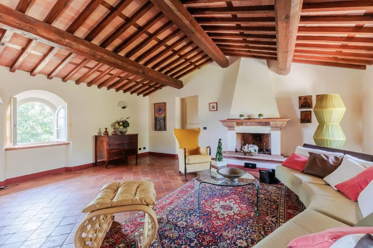 Villa Rapondi, A Stone Farmhouse With Incredible View Lucca