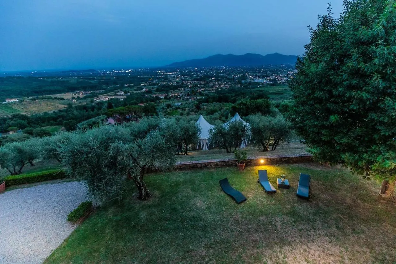 Villa Rapondi, A Stone Farmhouse With Incredible View Lucca