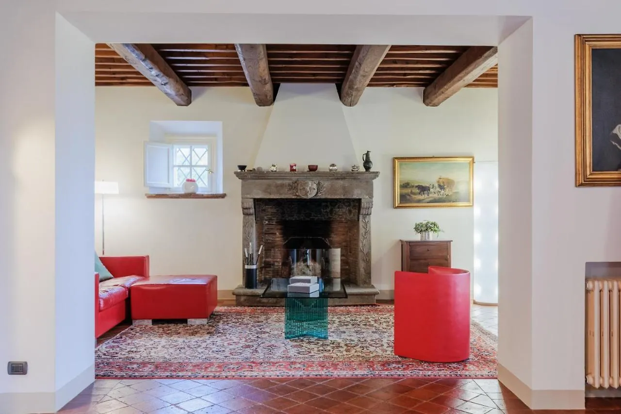 Villa Rapondi, A Stone Farmhouse With Incredible View Lucca